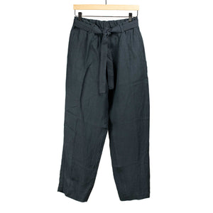 Belted trousers in deep navy linen
