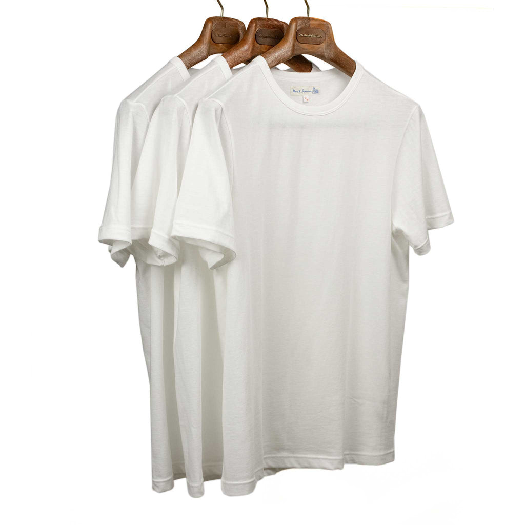 Merz b. Schwanen Box set of 3 white 1950's crew neck t-shirts