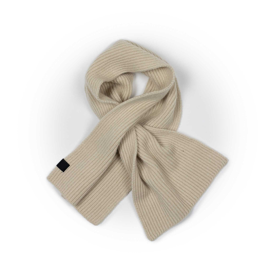 Mooncastle FW25 Short scarf in beige cashmere – No Man Walks Alone