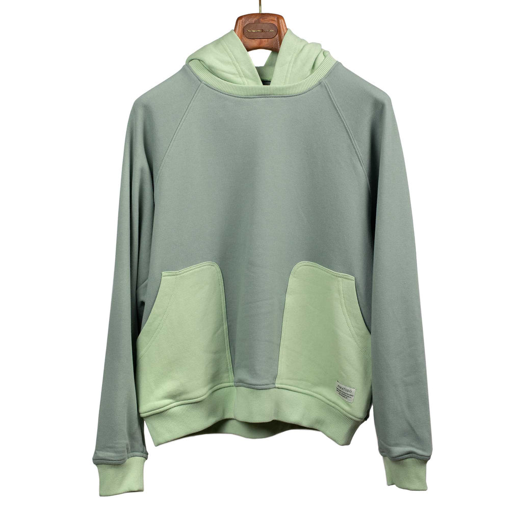 Paratodo Alumni '49 hoodie in moss and seafoam green cotton – No