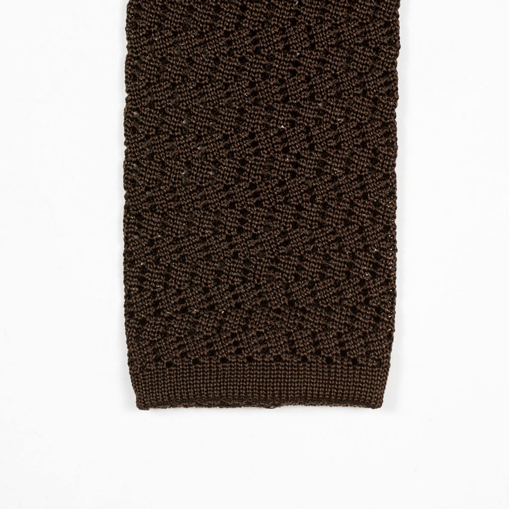 Zig Zag Stripe Tie in Brown