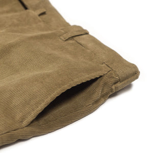 Mid-rise belt loop trousers in beige corduroy cotton (restock)