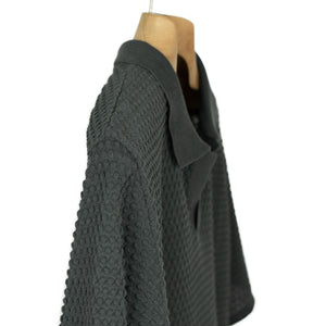 Bubble-knit short sleeve cotton polo shirt, grey