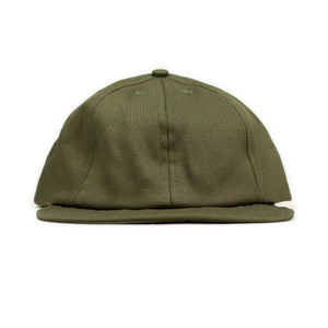 Ball cap in olive cotton canvas
