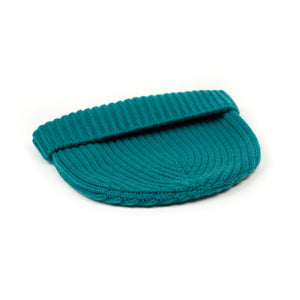 Ribbed hat in Drake 4-ply pure cashmere