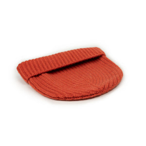 Ribbed hat in Furnace orange 4-ply pure cashmere