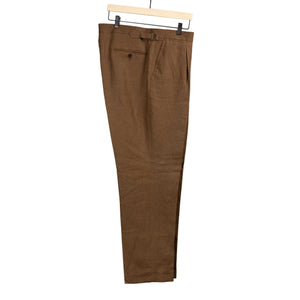 x Sartoria Carrara: pleated trousers in Drapers tobacco brown linen (separates)