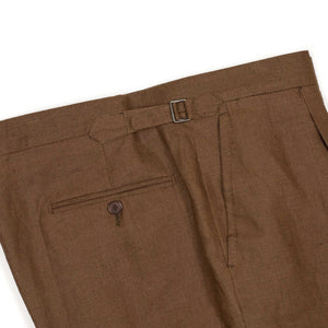 x Sartoria Carrara: pleated trousers in Drapers tobacco brown linen (separates)