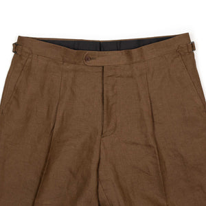 x Sartoria Carrara: pleated trousers in Drapers tobacco brown linen (separates)