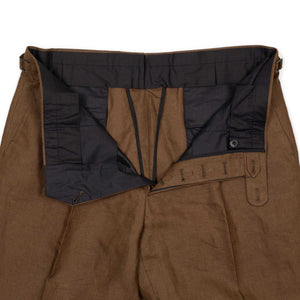 x Sartoria Carrara: pleated trousers in Drapers tobacco brown linen (separates)