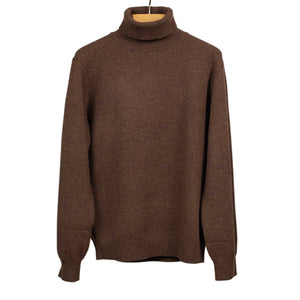 Fine gauge turtleneck sweater in brown wool