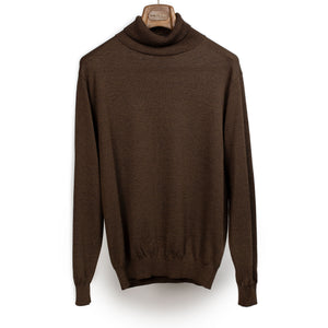 Beams Plus FW26 Fine gauge turtleneck sweater in brown cotton/wool