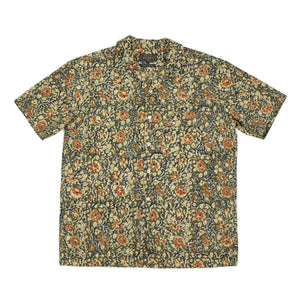 Open collar short sleeve shirt in olive block printed cotton