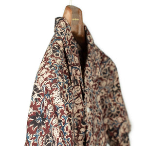 Open collar short sleeve shirt in burgundy block printed cotton