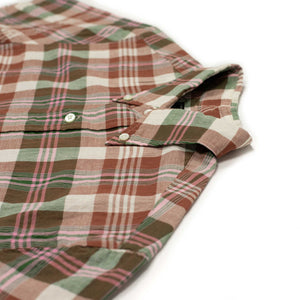 Buttoned collar short sleeve Madras cotton shirt in brown plaid