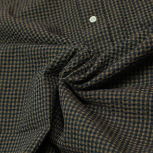 Short sleeve popover shirt in olive cotton check seersucker