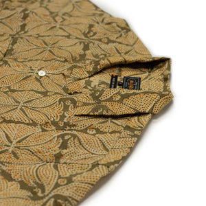 Open collar short sleeve shirt in ochre block printed cotton