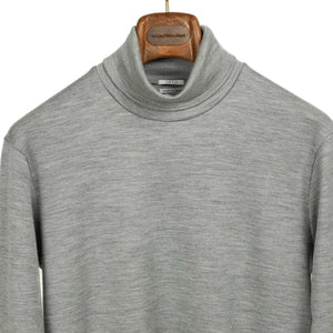 Turtleneck in grey melange wool jersey