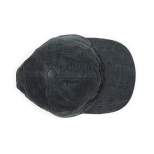 Baseball cap in charcoal grey corduroy