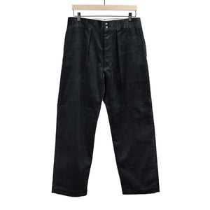 Fujito FW25 Pleated wide slacks in black cotton corduroy – No Man
