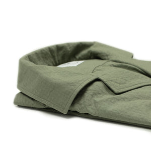 Camp collar short shirt sleeve shirt in green cotton seersucker (restock)