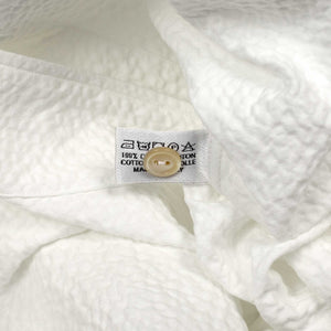 Camp collar short shirt sleeve shirt in white cotton seersucker (restock)