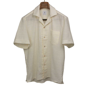 Camp collar short shirt sleeve shirt, ivory textured open-weave cotton
