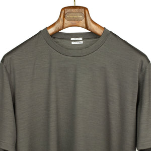 Short-sleeve t-shirt in warm grey washable wool jersey