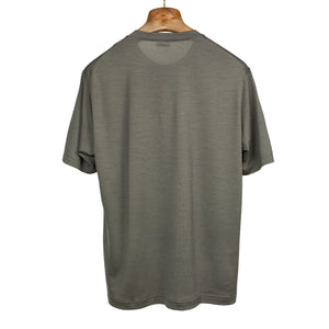 Short-sleeve t-shirt in warm grey washable wool jersey