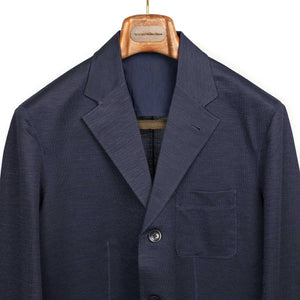 Molded jacket in navy linen and rayon