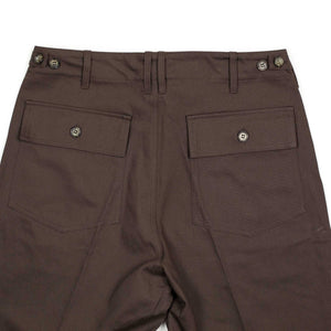 Fatigue pants in chocolate cotton cavalry twill