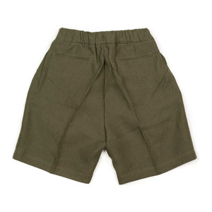 Pleated drawstring shorts in olive midweight linen (restock)