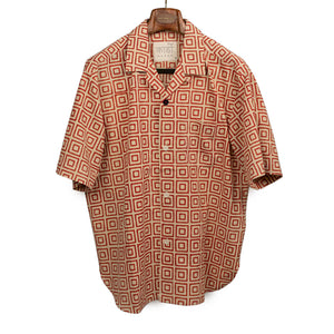 Ronen camp shirt in cotton with beige and red geometric block print