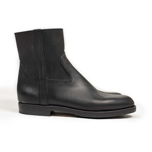 Camille side-zip boots in black Suportlo calf