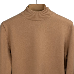 Mooncastle FW25 Mockneck sweater in camel color wool