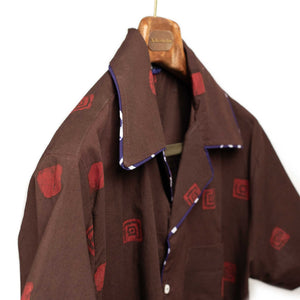 Exclusive Ijebu piped shirt in hand-dyed cocao and red Fracta Square cotton