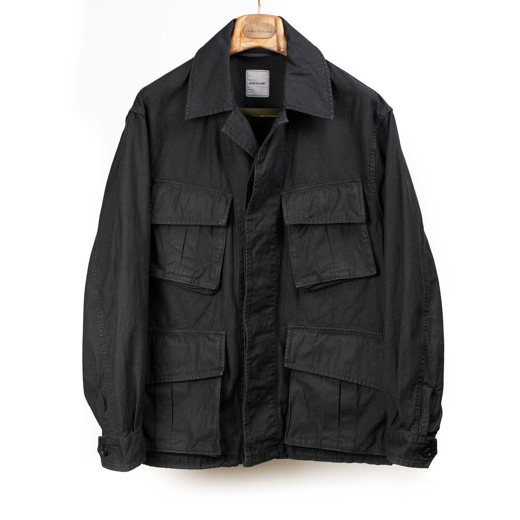 Sage de Cret FW25 Fatigue jacket in black cotton and linen reverse ...