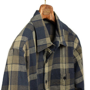 Asymmetric pocket work shirt in navy plaid linen cotton