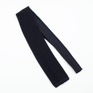 Black square bottom silk knit tie