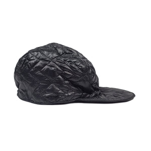 Quilted cap with 3 oz zigzag dotera fill in black parachute nylon