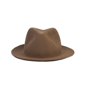 Rollable fedora in camel color wool felt