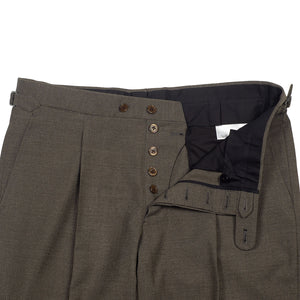 x Sartoria Carrara: Taupe brown pleated trousers in Drapers "Ascot" 4-ply wool 13oz