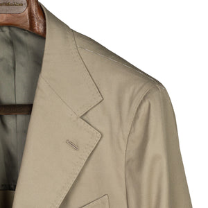 x Sartoria Carrara: Beige lightweight cotton suit in Drapers 8oz gabardine