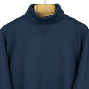 Rollneck in navy garment washed jersey (restock)