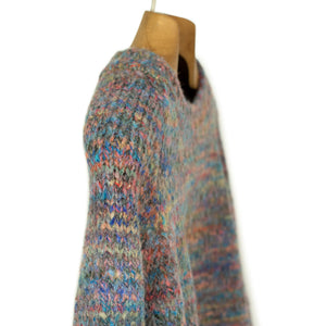 Crewneck sweater in hand-dyed multi-color acrylic wool mix
