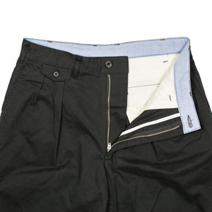 Two pleat trousers in black cotton twill
