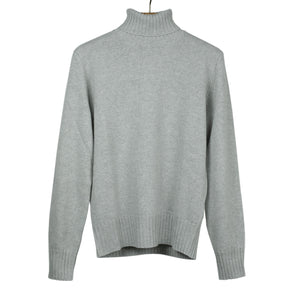 AAmintore fine gauge wool turtleneck sweater in light grey (restock)