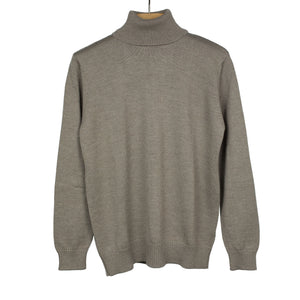 Rollneck sweater in taupe superfine merino wool (restock)