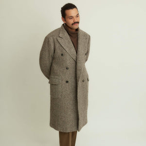 x Sartoria Carrara: Ulster double-breasted coat in grey and cream herringbone undyed wool