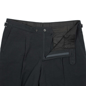 x Sartoria Carrara: pleated trousers in black seersucker (separates)